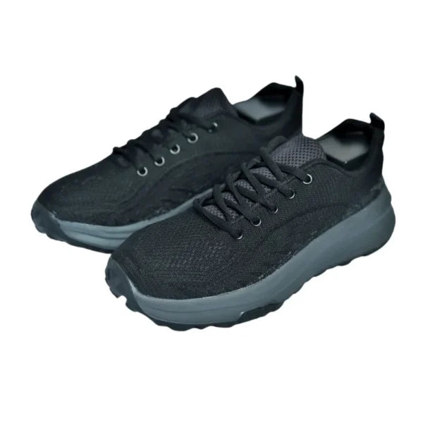 UNDER ARMOUR- Menβs Phantom 4 Running Shoes (Black)